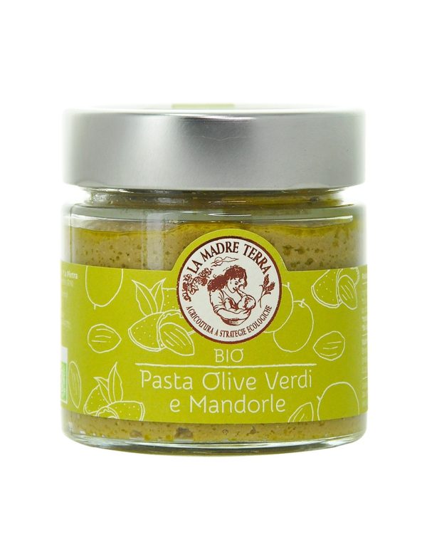 Pasta di olive verdi e mandorle della linea 'la madre terra'